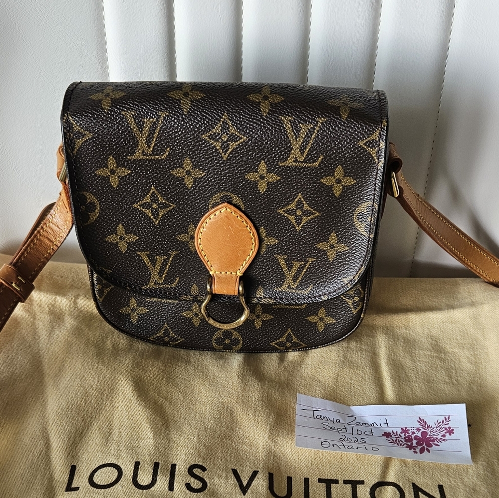 🚫SOLD 🚫Louis Vuitton Brown Monogram Crossbody Bag